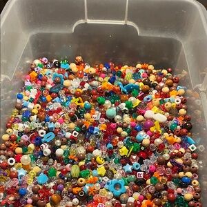 Mystery Bead Mix | 50–100 Beads